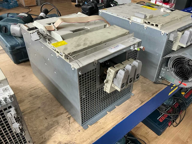Siemens 6sn1123-1aa01-0fa1 simodrive - afbeelding 3 van  8