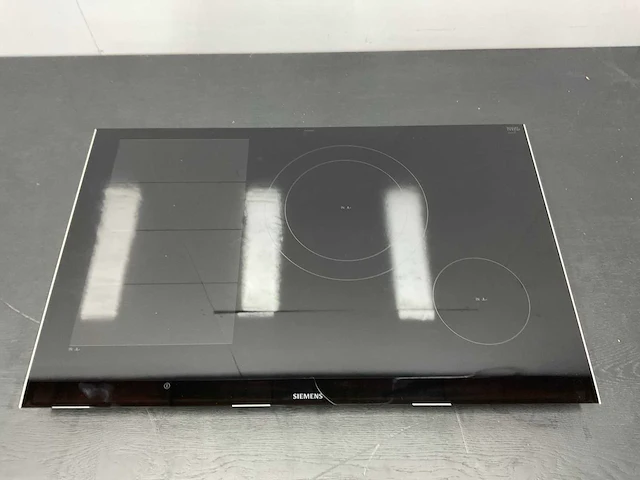 Siemens ag ex875lec1e inductiekookplaat - afbeelding 2 van  3