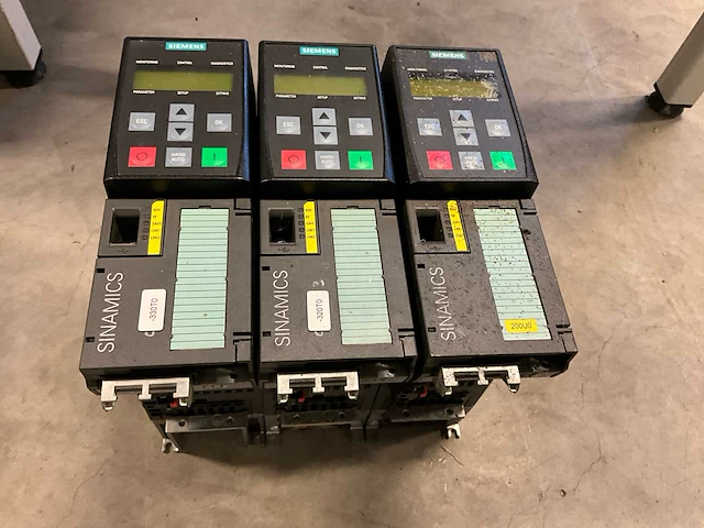 Siemens cu240e-2 pn frequentieregelaar (3x) - afbeelding 1 van  5