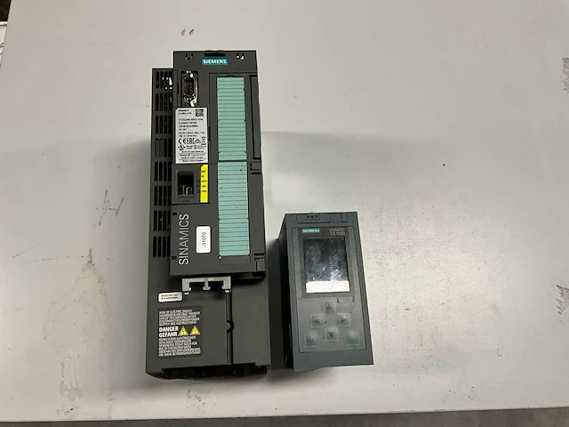 Siemens cu240e-2 pn frequentieregelaar - afbeelding 2 van  6