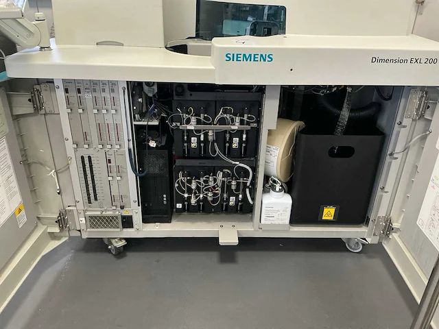 Siemens dimension exl 200 biochemie analyse apparaat - afbeelding 18 van  23