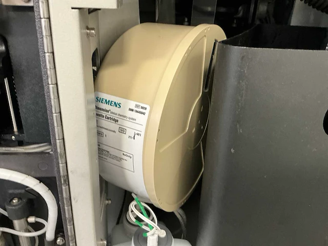 Siemens dimension exl 200 biochemie analyse apparaat - afbeelding 22 van  23