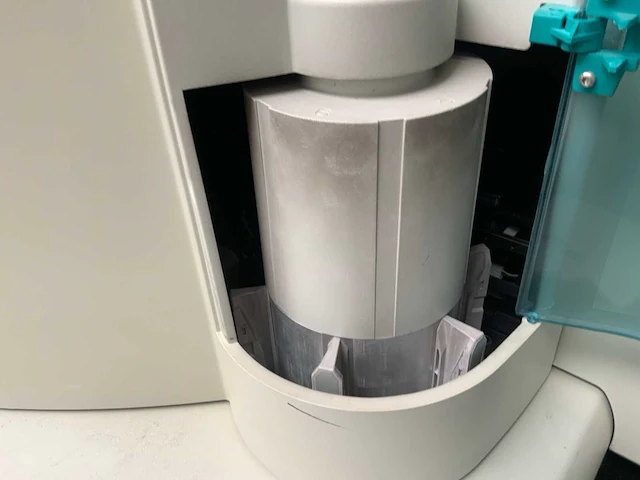 Siemens dimension vista 1500 intelligent laboratoriumsysteem - afbeelding 10 van  14