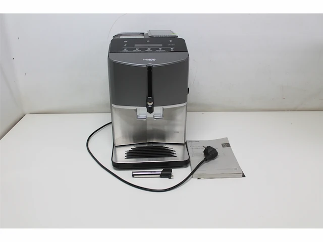 Siemens eq300 tf305e04 volautomaat espressomachine rvs - afbeelding 6 van  6