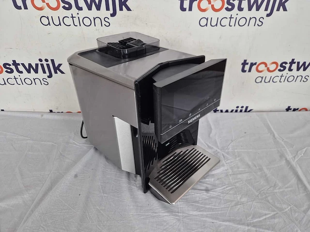 Siemens eq900 tq903r03 - volautomatische espressomachine - rvs/zwart - afbeelding 3 van  3
