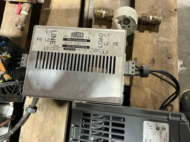 Siemens frequentieregelaar (2x) - afbeelding 8 van  12