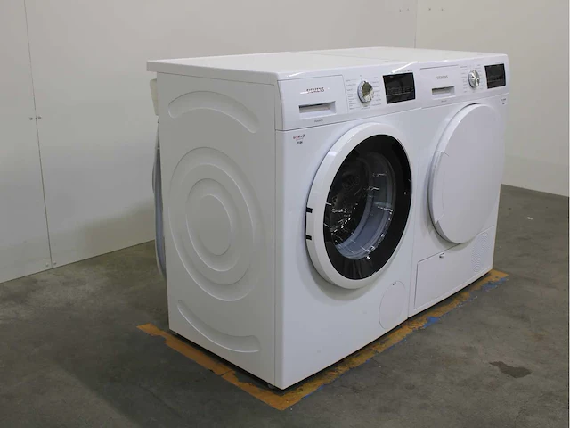 Siemens iq300 isensoric aquastop iqdrive extraklasse wasmachine & siemens iq300 isensoric extraklasse wasdroger - afbeelding 4 van  8