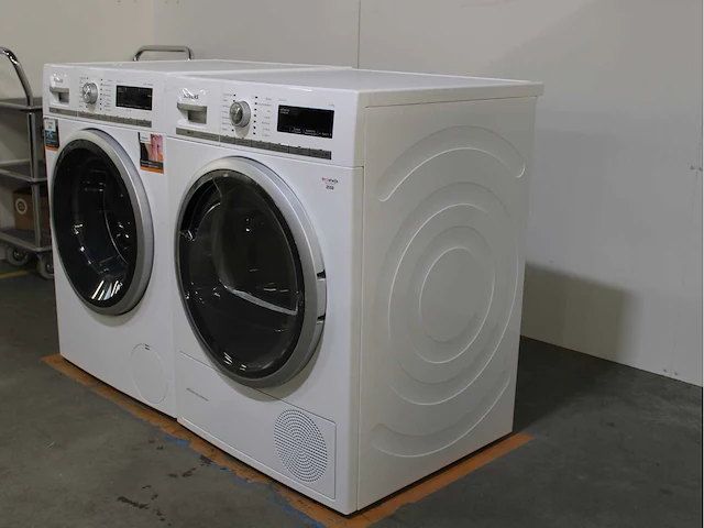 Siemens iq700 isensoric aquastop wasmachine & siemens iq700 isensoric selfcleaning condenser droger - afbeelding 7 van  8