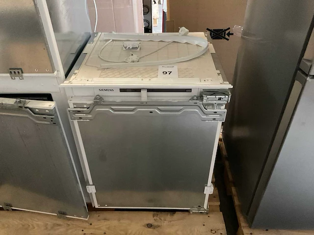Siemens kg givv8a inbouw vriezer - afbeelding 3 van  3