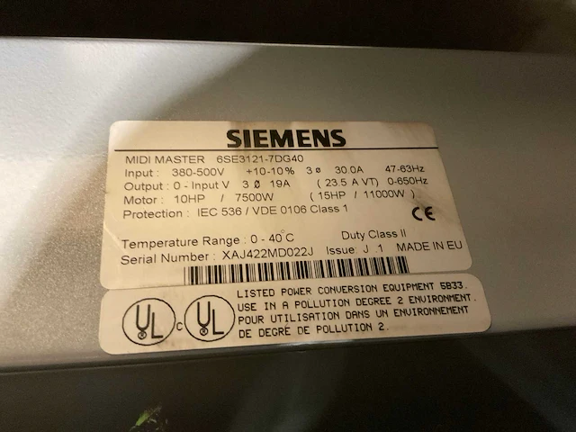 Siemens midi master 6se3121-7dg4g frequentieregelaar - afbeelding 4 van  4