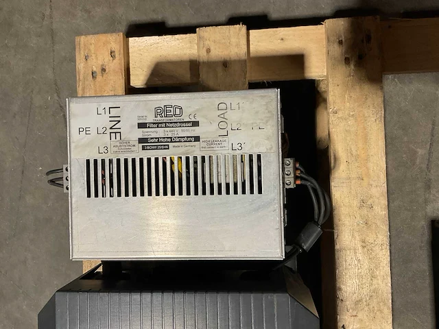 Siemens midi master 6se3121-7dg4g frequentieregelaar - afbeelding 4 van  4