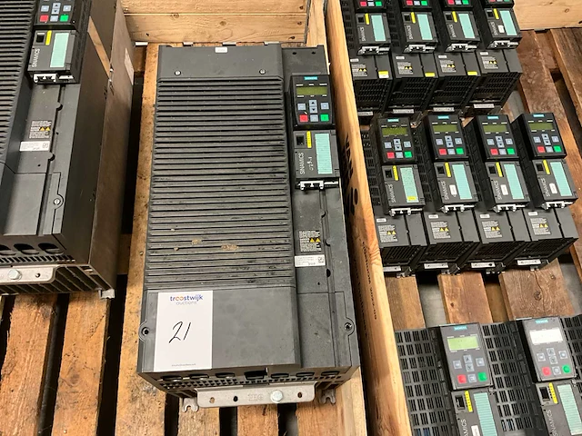 Siemens pm240-2 power module - afbeelding 1 van  5
