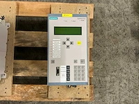 Siemens siprotec 7sj62 overstroom beveiligingsrelais (2x) - afbeelding 2 van  4
