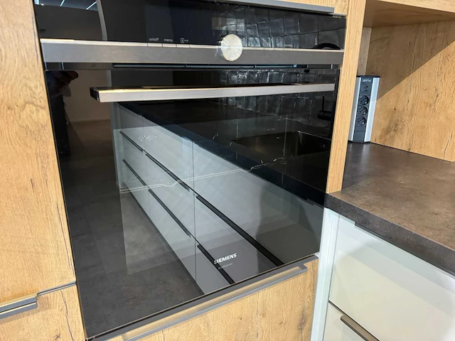 Siemens studioline - hb835gtb1 - oven (c) - afbeelding 2 van  3
