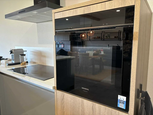 Siemens studioline - hm936gcb1 - combi oven - afbeelding 1 van  4