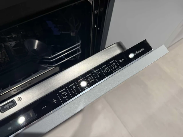Siemens studioline - sn87y801be - vaatwasser (c) - afbeelding 3 van  4