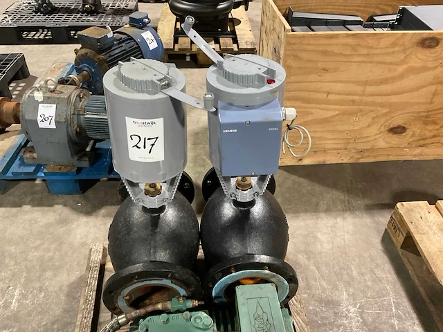 Siemens vxf41.91 elektronisch gestuurde 3-weg afsluiter (2x) - afbeelding 1 van  7