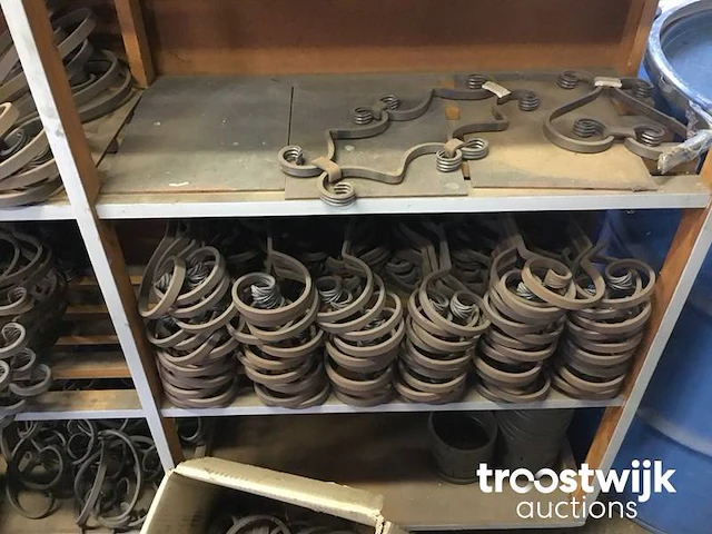 Sier smeedwerk ornamenten - afbeelding 8 van  15