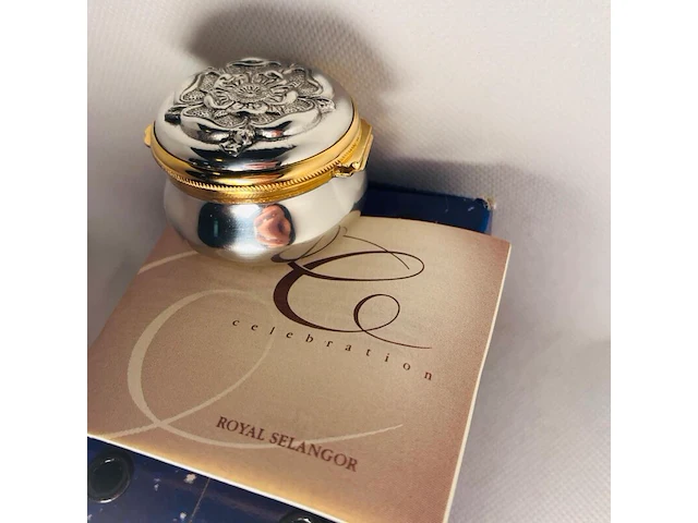 Sieraden doos - royal selangor - tudor rose - afbeelding 2 van  7