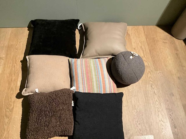 Sierkussen (7x) - afbeelding 2 van  9