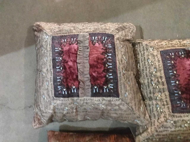 Sierkussens handgemaakt uit india. (12x) - afbeelding 2 van  6