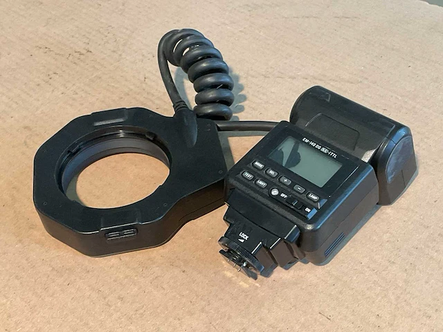 Sigma em-140 dg flitser - afbeelding 4 van  4
