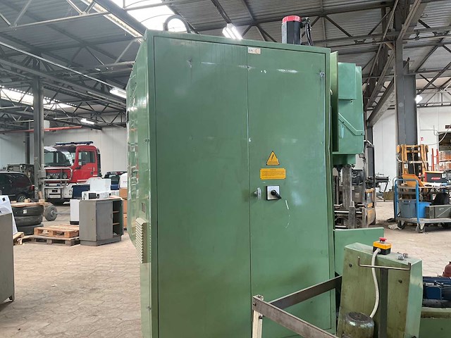 Sigma vc600 cnc-freesmachine - afbeelding 15 van  19