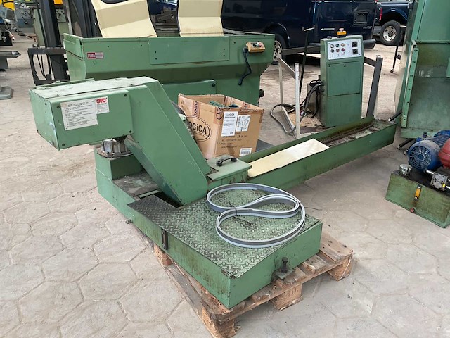 Sigma vc600 cnc-freesmachine - afbeelding 2 van  19