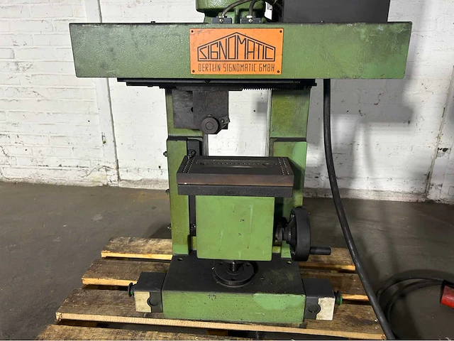 Signomatic ue 2,5 diverse freesmachine - afbeelding 4 van  6