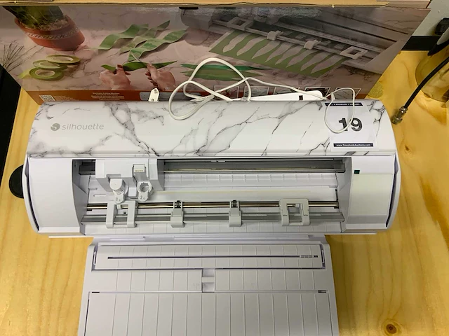 Silhouette cameo 5 snijplotter - afbeelding 2 van  3