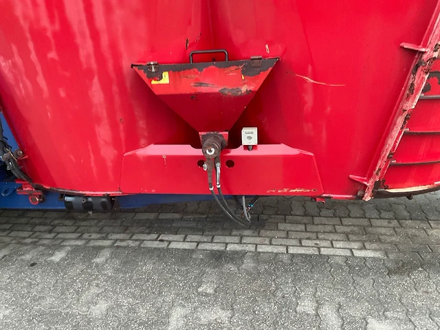 Siloking zelfrijdende voermengwagen - afbeelding 3 van  17