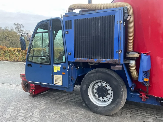 Siloking zelfrijdende voermengwagen - afbeelding 4 van  17