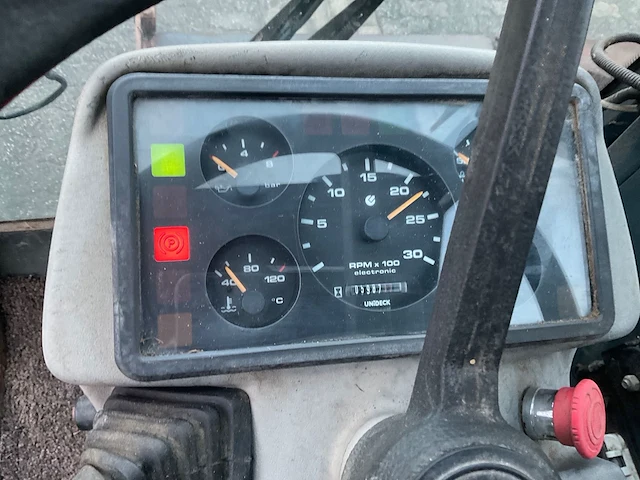 Siloking zelfrijdende voermengwagen - afbeelding 6 van  17