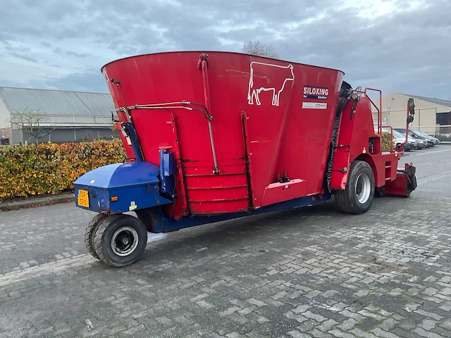 Siloking zelfrijdende voermengwagen - afbeelding 12 van  17