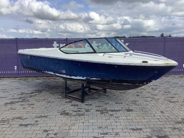 Silverline - nantucket - speedboot - afbeelding 2 van  5