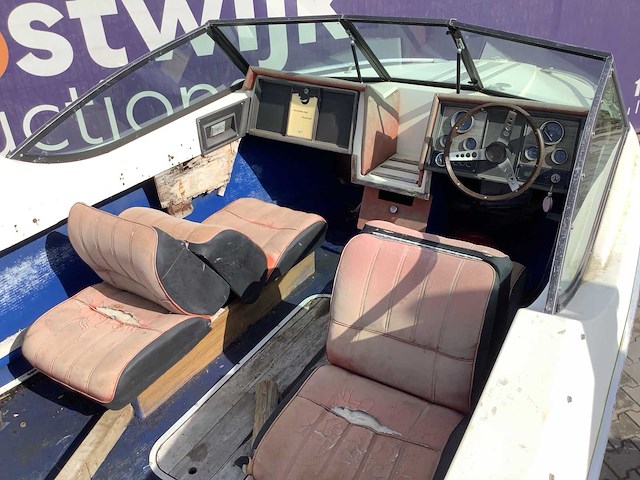 Silverline - nantucket - speedboot - afbeelding 5 van  5