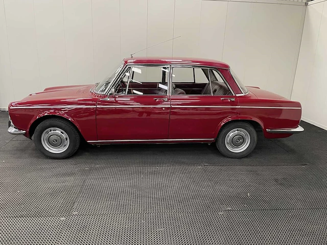 Simca 1500 oldtimer - 1965 - afbeelding 12 van  25