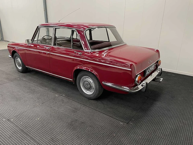 Simca 1500 oldtimer - 1965 - afbeelding 19 van  25