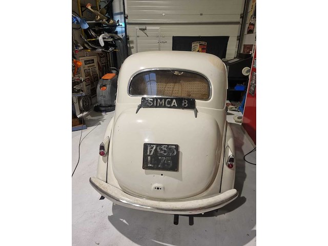 Simca 8 saloon, bouwjaar 1947, uniek - afbeelding 17 van  17