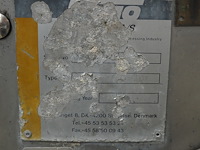 Simo - afbeelding 2 van  17