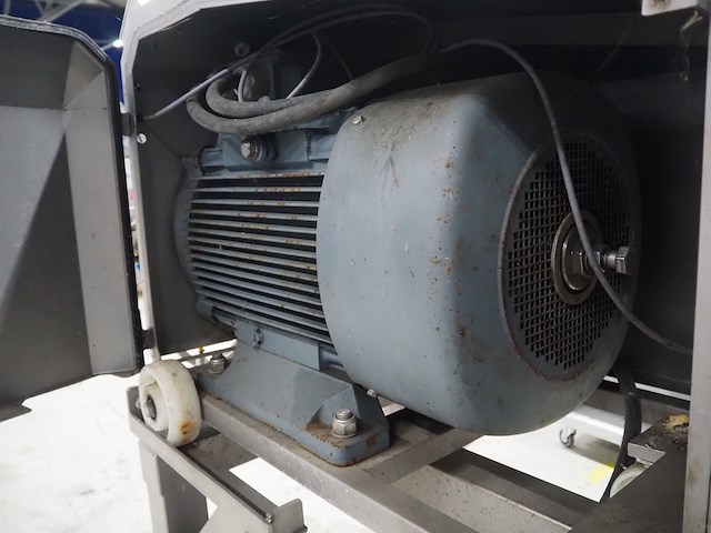 Simo - afbeelding 16 van  17