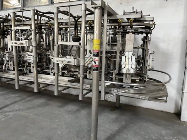 Simon-johnson - afbeelding 18 van  24