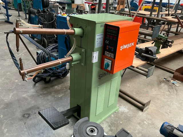 Simpel mpe 20 kva puntlasmachine - afbeelding 2 van  7
