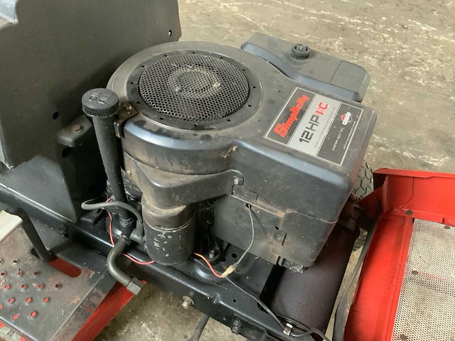 Simplicity 12rtg grasmaaier - afbeelding 6 van  15