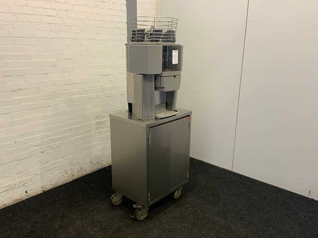 Sinaasappelpers machine - afbeelding 11 van  16