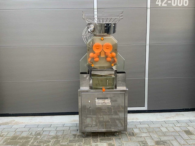 Sinaasappelpersmachine 8000xa - afbeelding 2 van  8