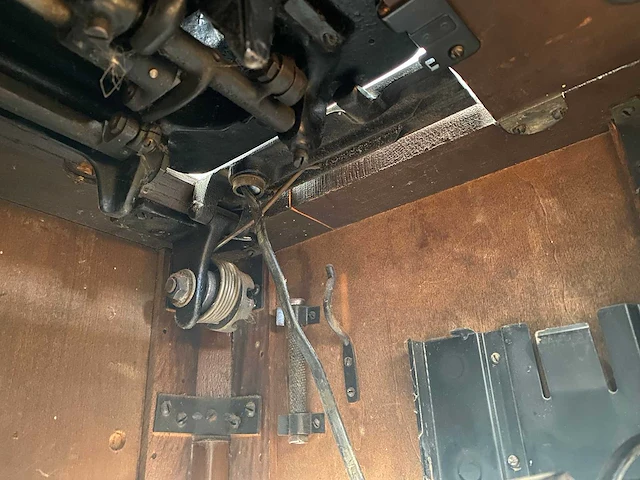 Singer - nostalgische naaimachine - afbeelding 19 van  36