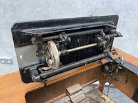 Singer - nostalgische naaimachine - afbeelding 24 van  36