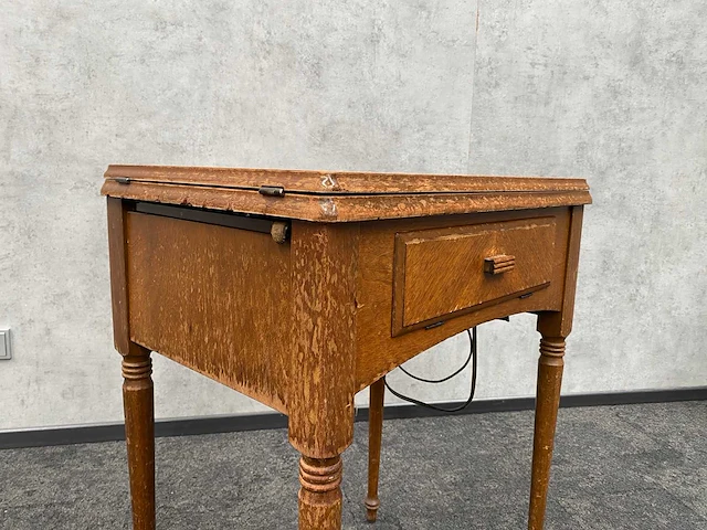 Singer - nostalgische naaimachine - afbeelding 29 van  36