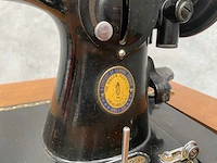 Singer - nostalgische naaimachine - afbeelding 36 van  36
